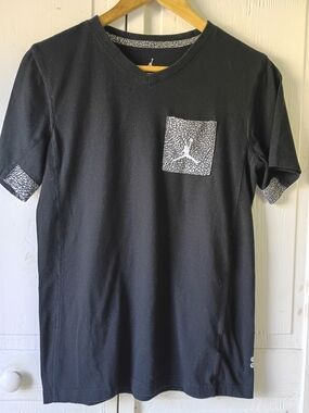 Jordan Junior Black Short Sleeve Tee with Patterned Pocket
